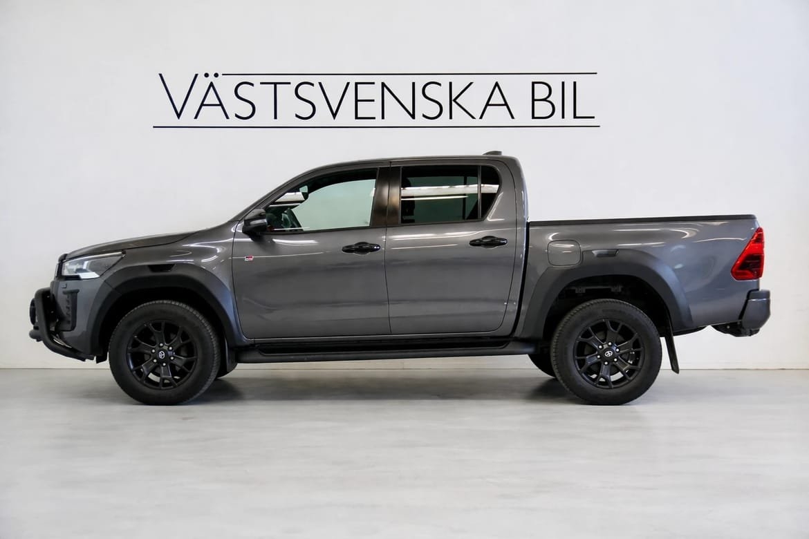 Toyota HiLux 2024, bild 2/20