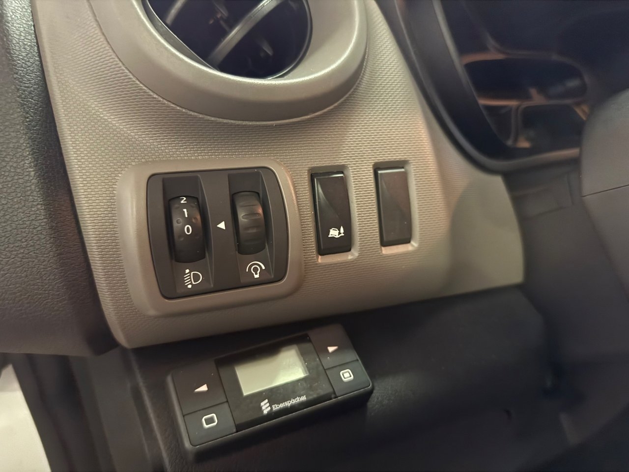Renault Trafic 2016, bild 7/10