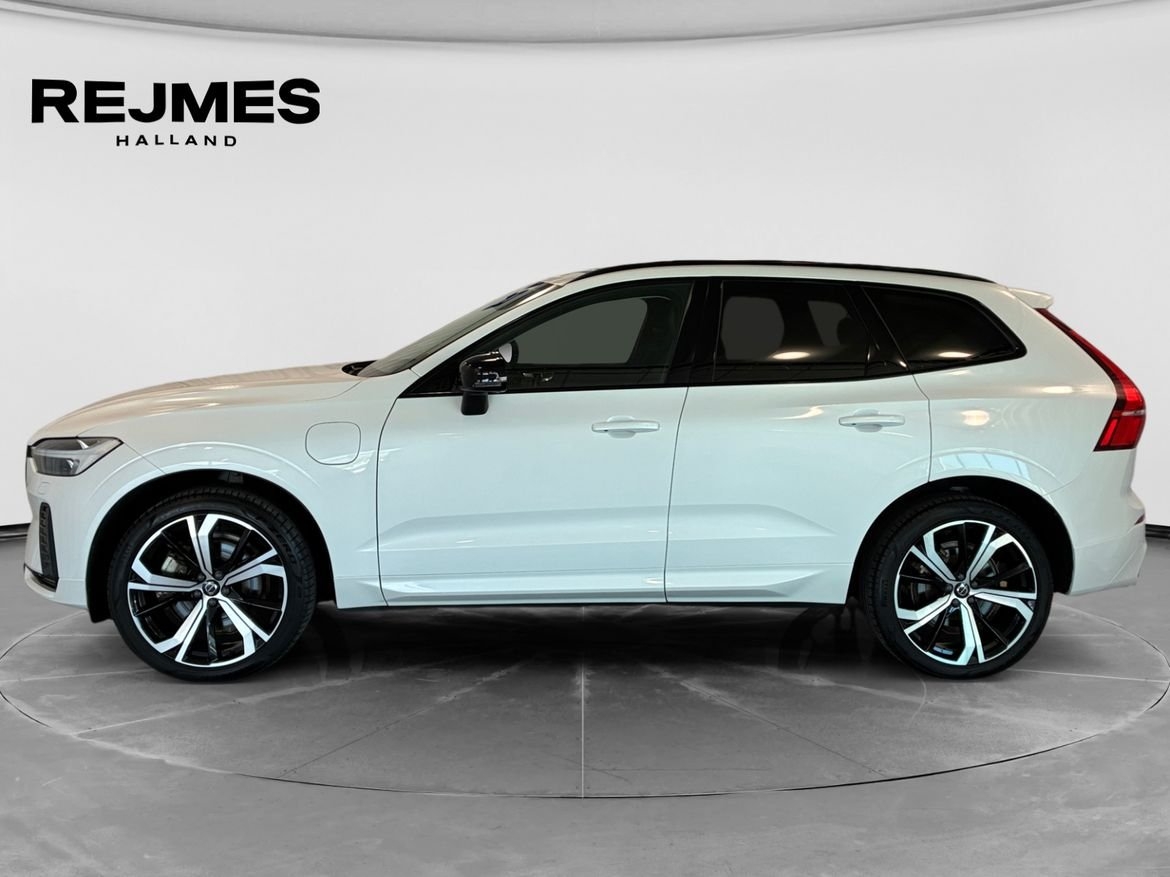 Volvo XC60 T6 Plus Dark Edition 2025, bild 3/10