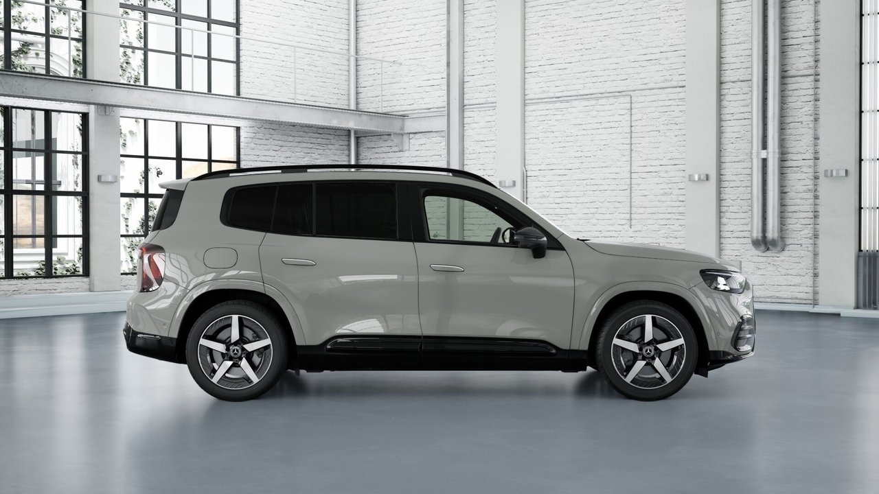 Mercedes-Benz GLB 2026, photo 3/10
