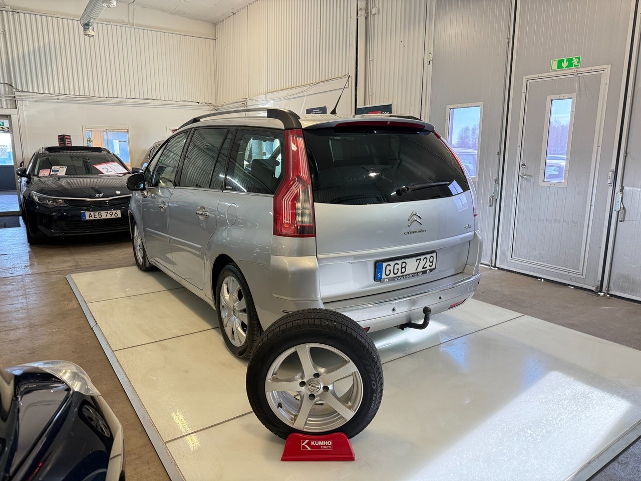 Citroen Grand C4 Picasso 2012, kuva 6/10