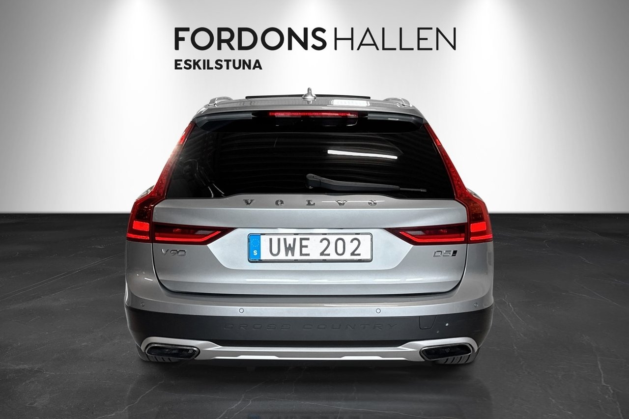 Volvo V90 Cross Country 2017, bild 6/10