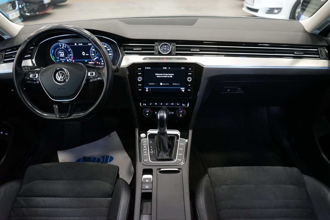 Volkswagen Passat 2018, bild 7/10