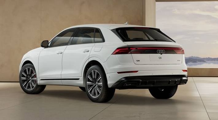 Audi Q8 60 TFSI e quattro S line 490hk 2026, bild 3/6
