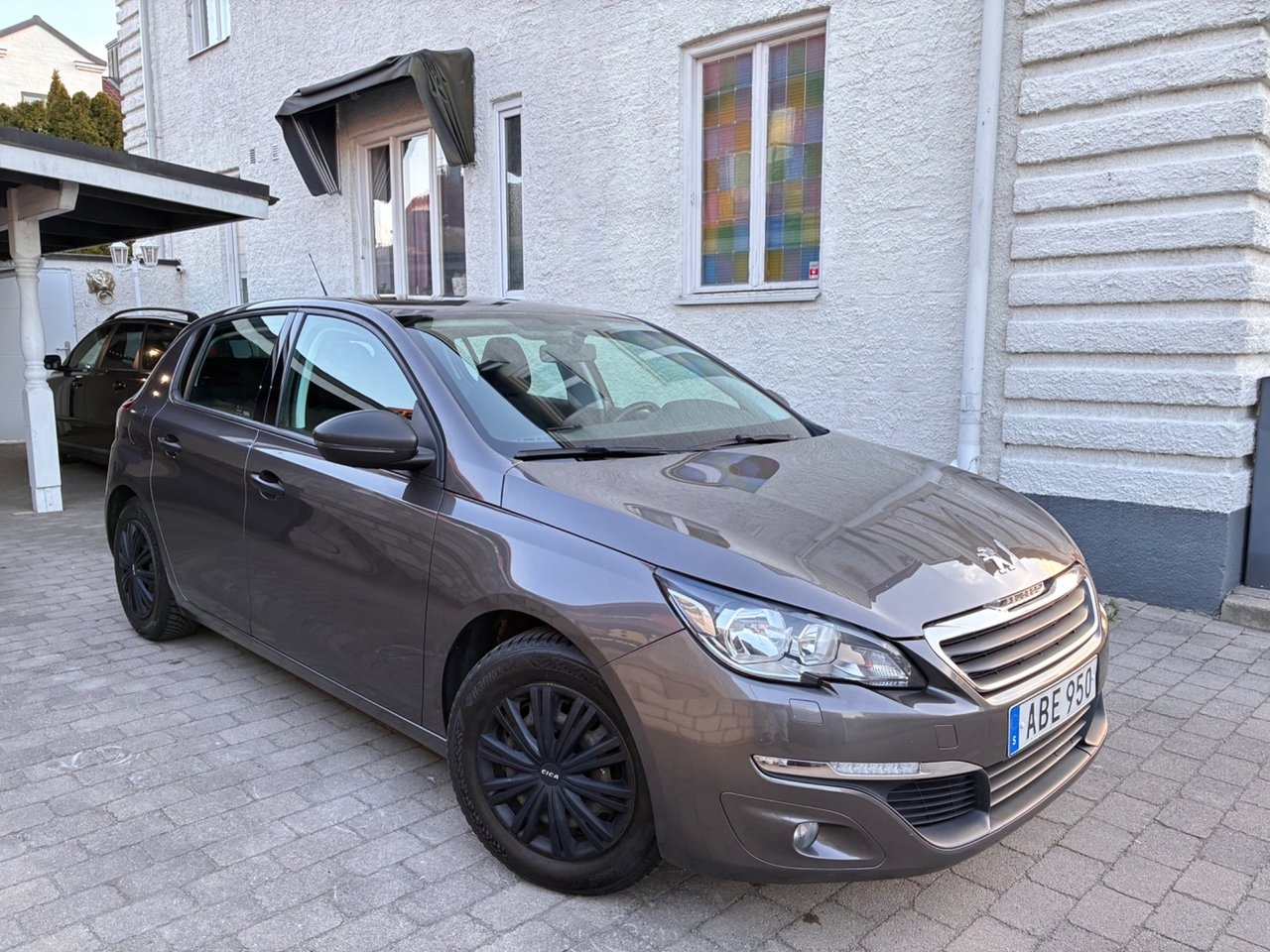 Peugeot 308 1.2 VTi 82 Access 2013, photo 4/10