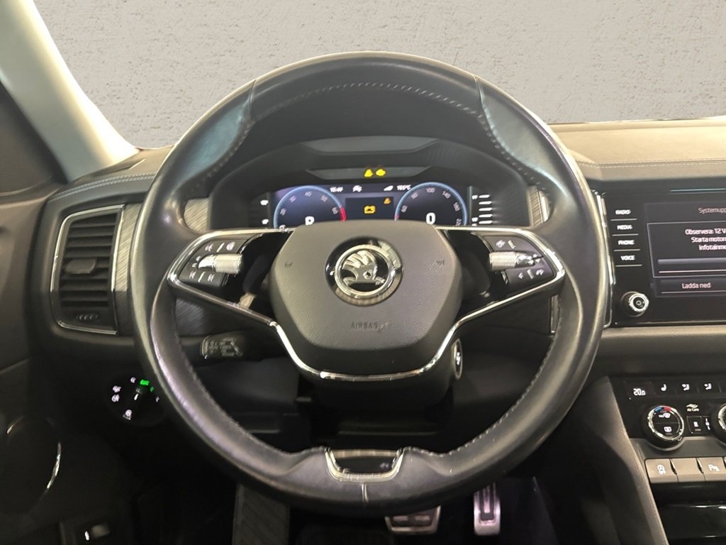 Skoda Kodiaq 2022, photo 6/10