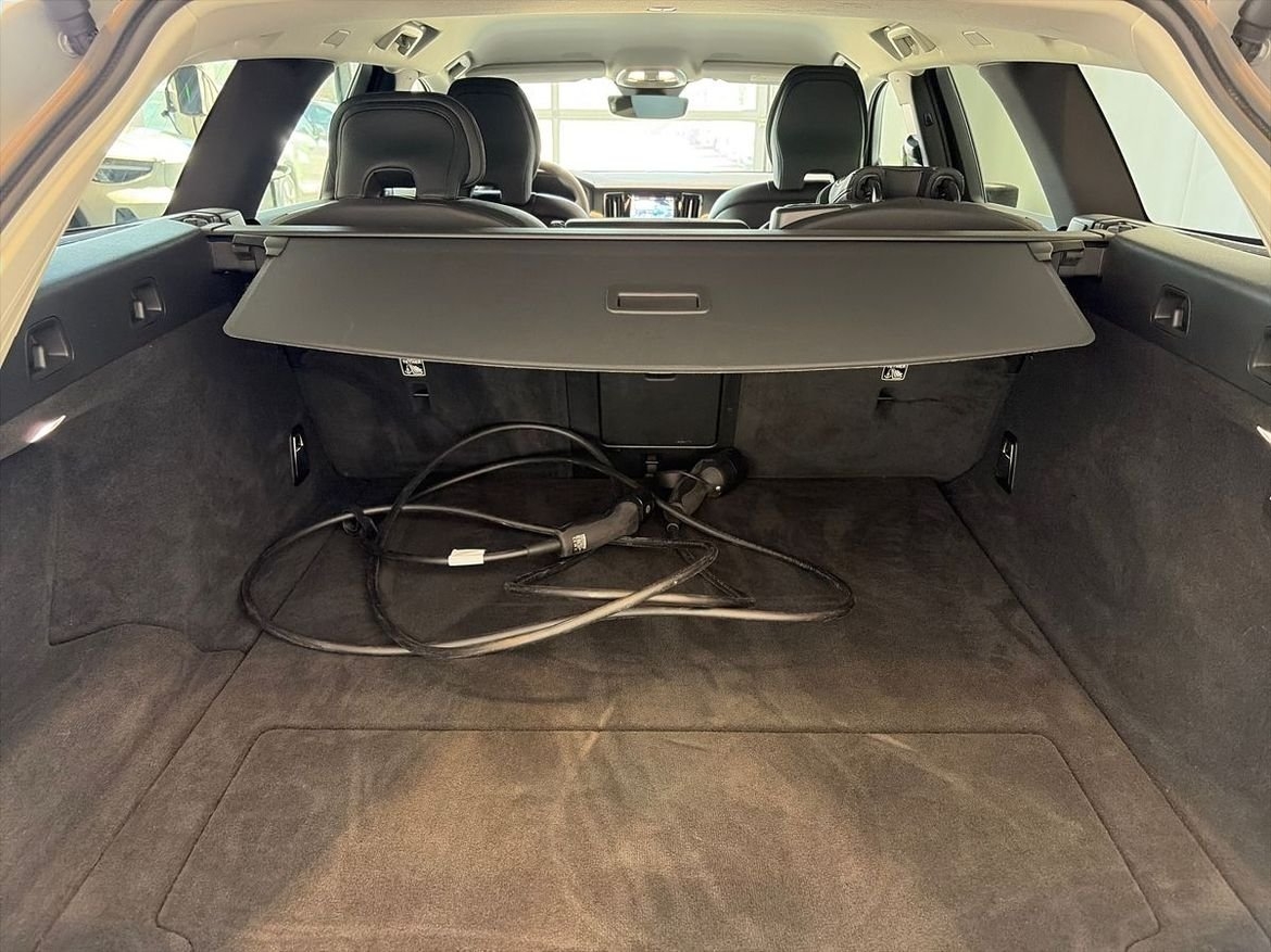 Volvo V90 T6 Plus Dark Nordic Edition 2026, bild 6/19
