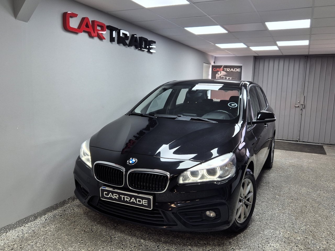 BMW 218