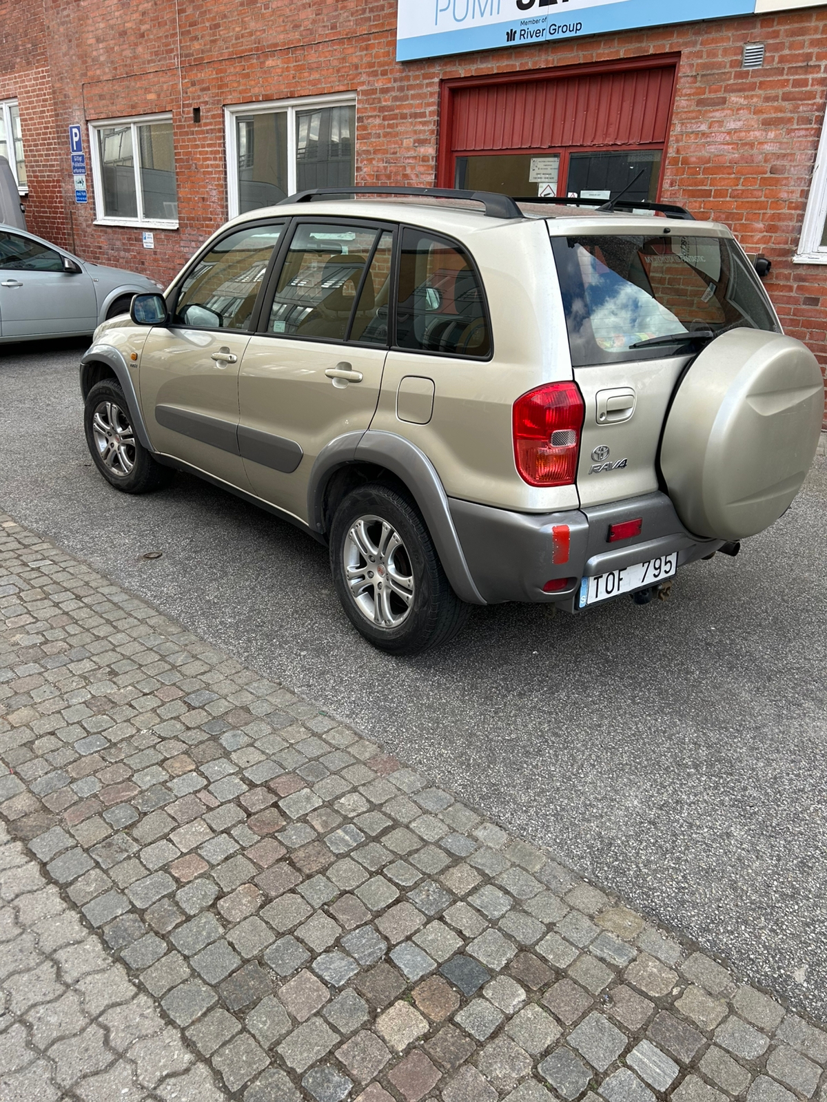 Toyota RAV4 2002, kuva 3/10