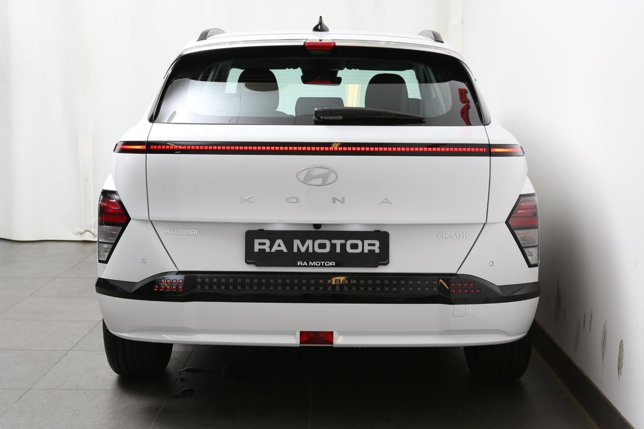 Hyundai Kona EV 65.4kWh Essential 2027, kuva 4/10