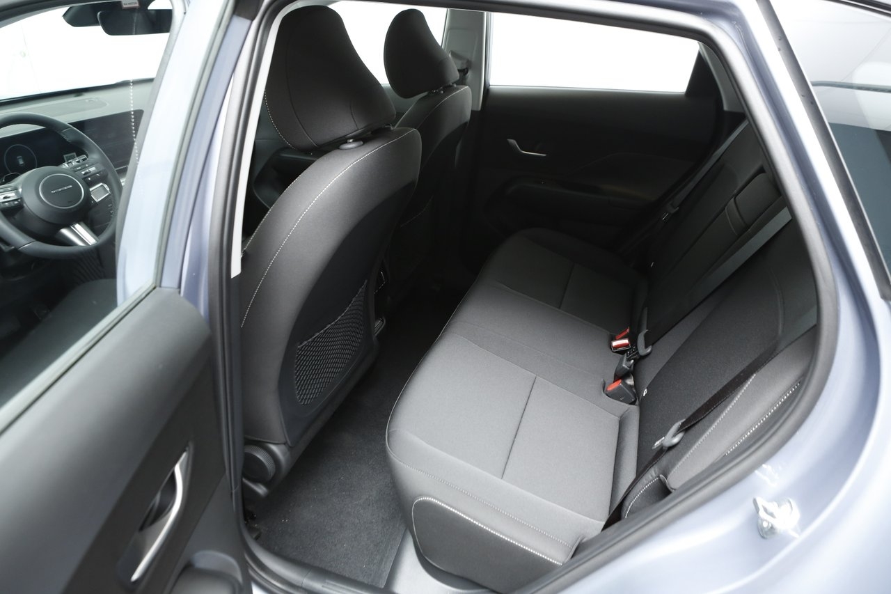 Hyundai Kona EV Essential Long Range 2027, bild 7/10