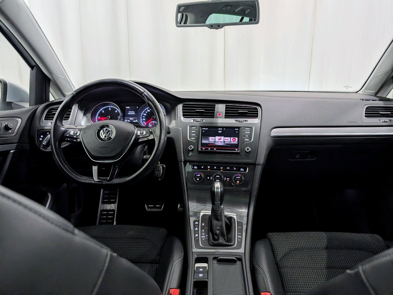 Volkswagen Golf Alltrack 2.0 TDI 4M 2016, bild 7/10