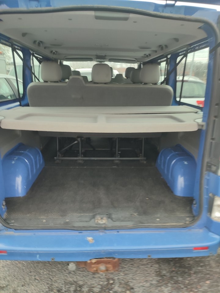 Nissan Primastar Kombi 2.0 dCi Euro 5 2012, bild 5/10