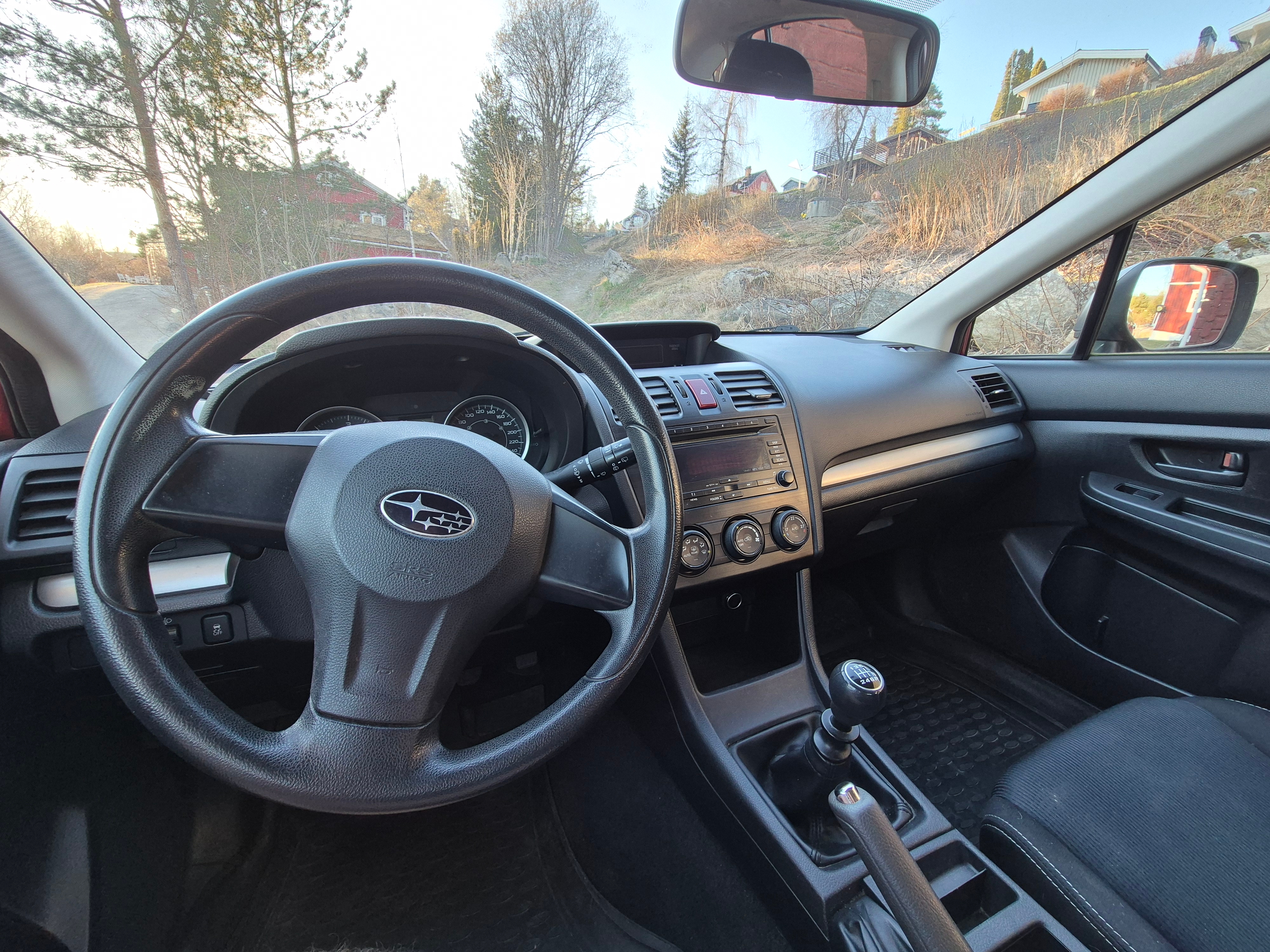 Subaru XV 2.0 4WD Manuell 2012, bild 5/6