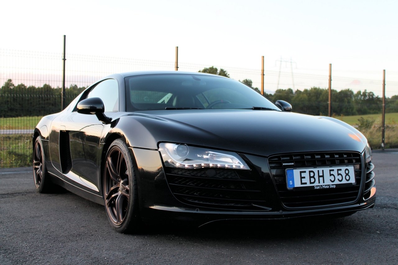 Audi R8