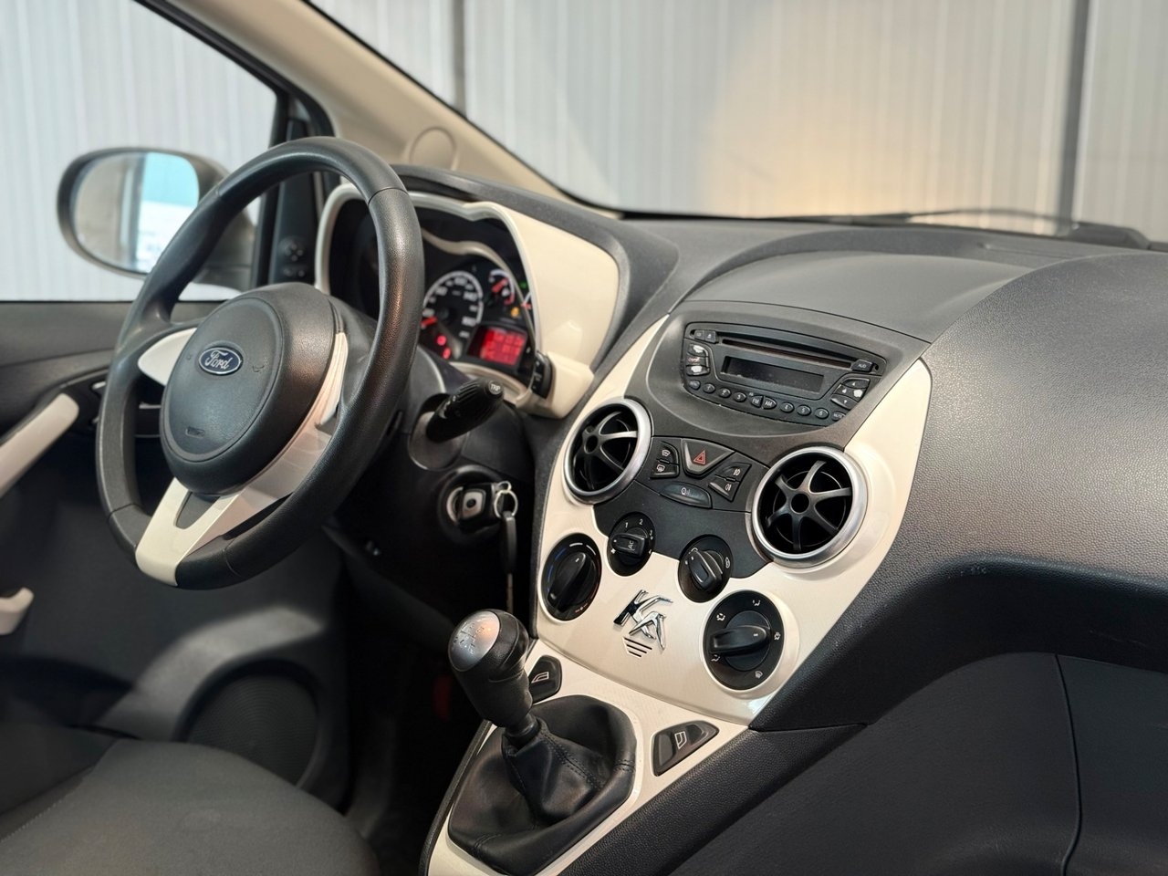 Ford Ka 1.2 Titanium Låga 2010, bild 5/8
