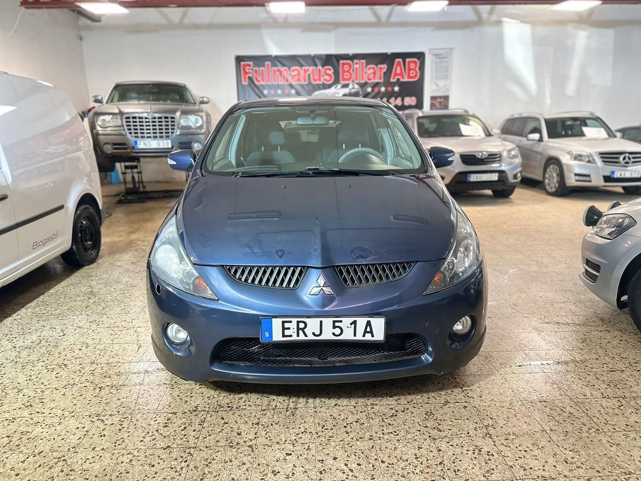 Mitsubishi Grandis 2004, kuva 2/10