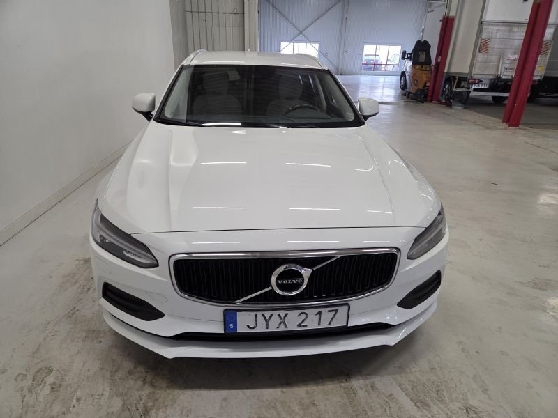 Volvo V90 D3 Momentum 150 Hk Automat 2017, bild 2/10