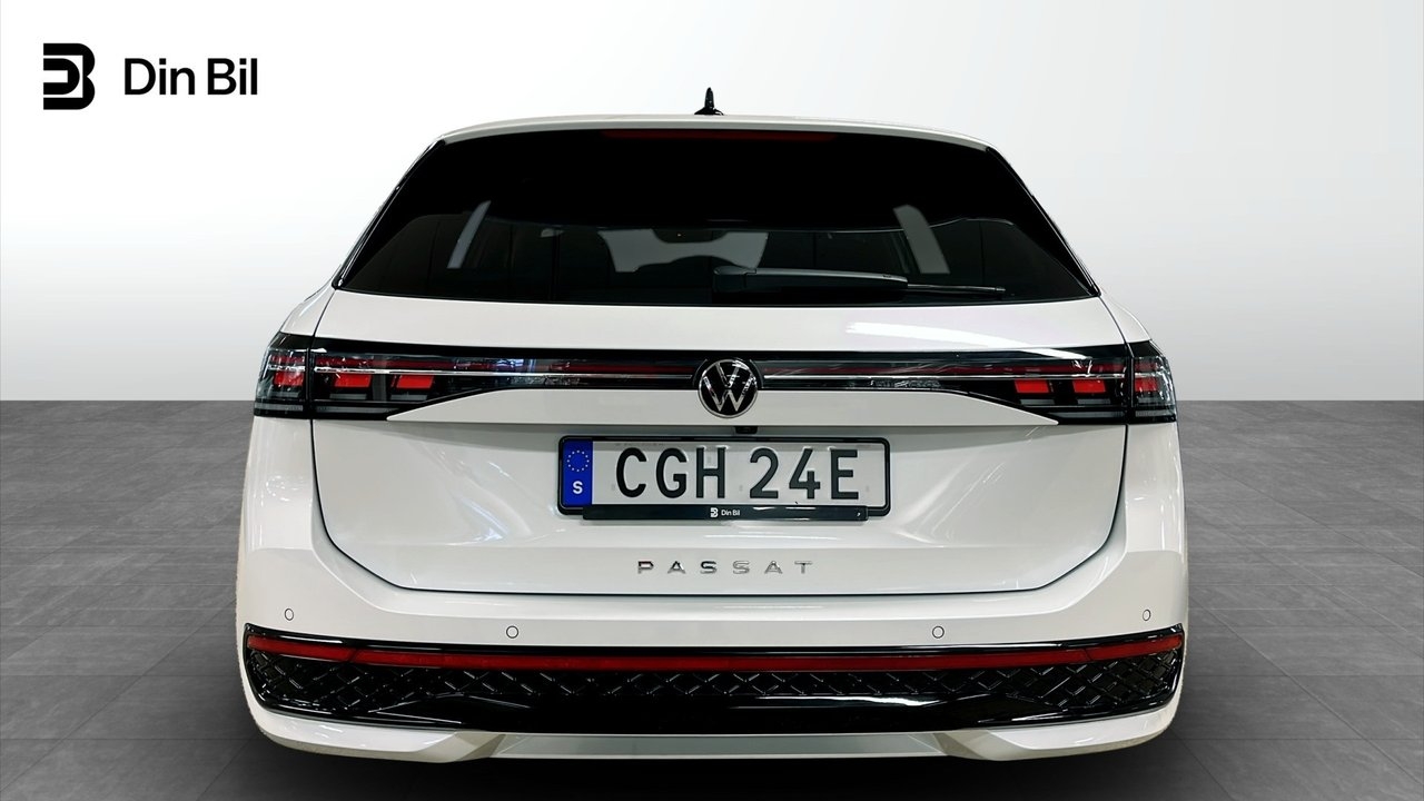 Volkswagen Passat 2025, bild 6/17