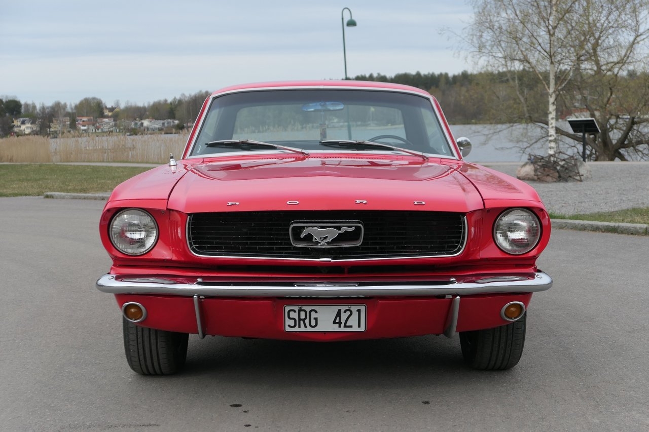 Ford Mustang Hardtop 1966, photo 2/10