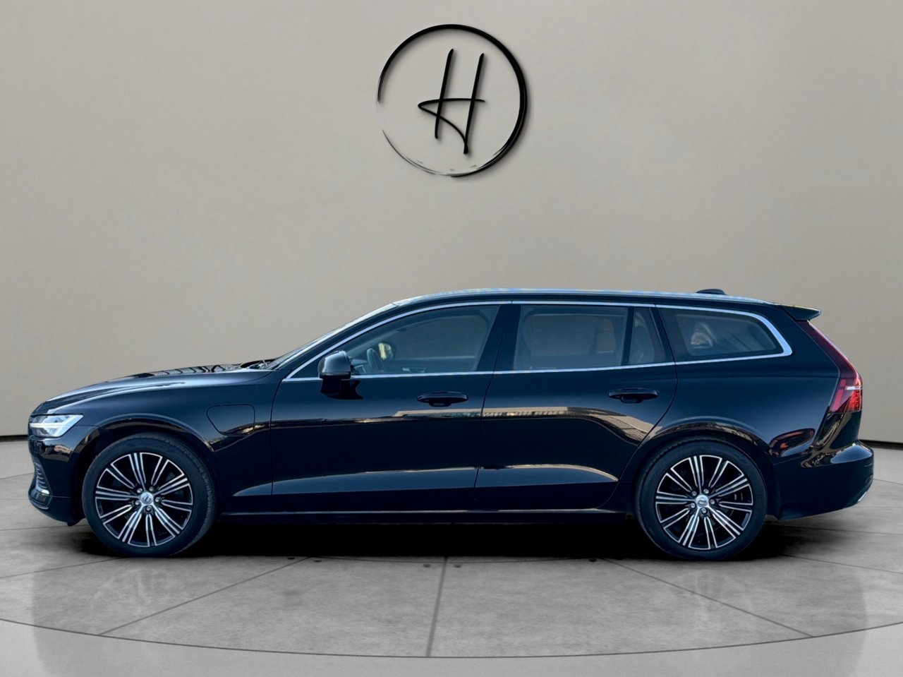 Volvo V60 Recharge T6 340hk AWD 2021, bild 5/25
