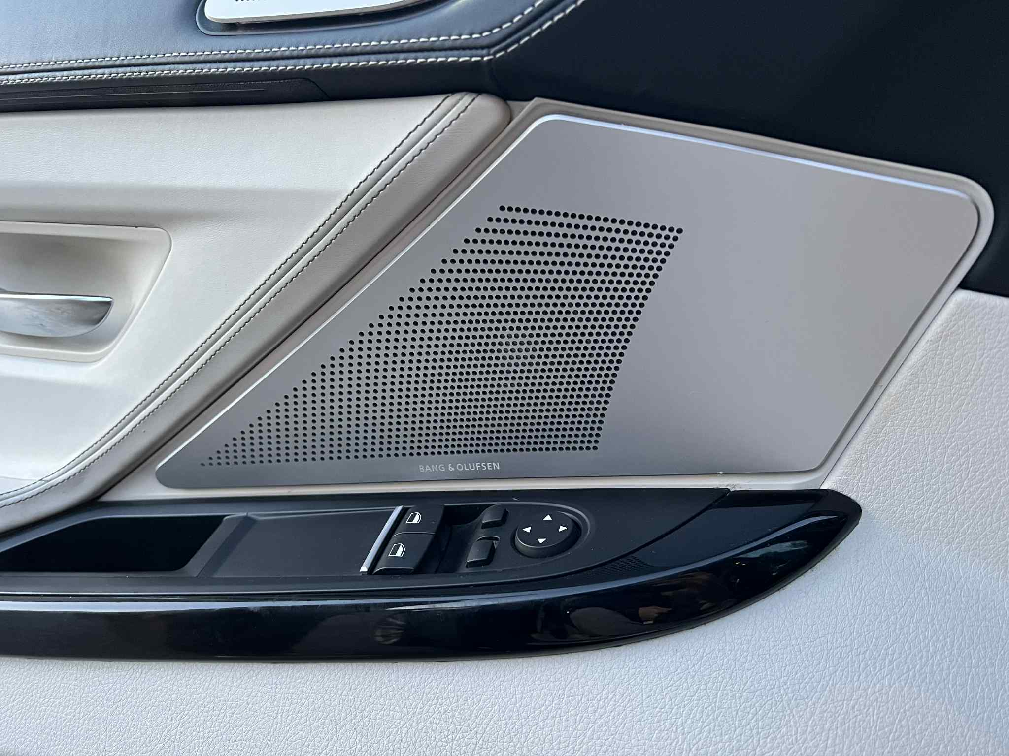 BMW 650 i M-Sport Coupé Steptronic 2015, bild 6/6