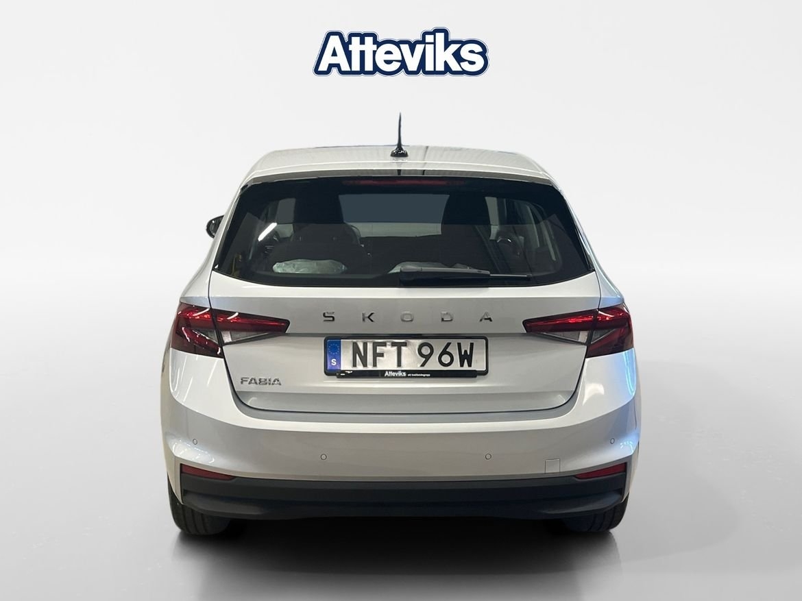 Skoda Fabia SELECTION 1,0 TSI 116 HK 2025, bild 4/10