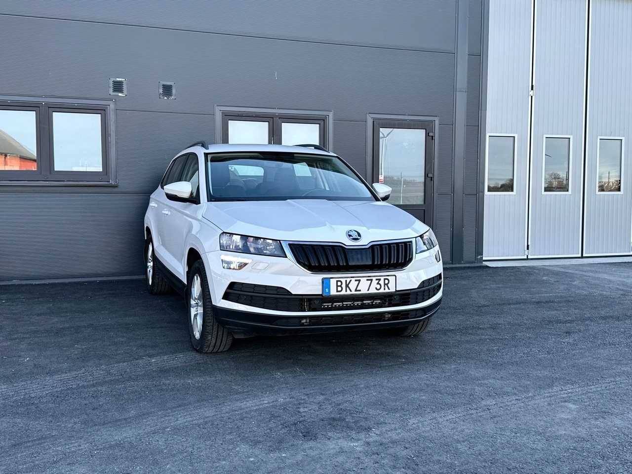 Skoda Karoq 2021, bild 2/10