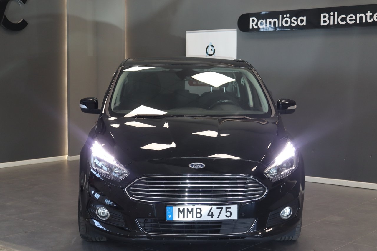 Ford S-MAX 2016, photo 4/30