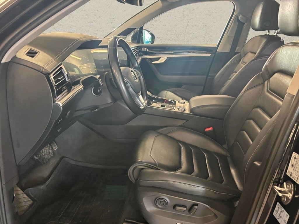 Volkswagen Touareg 2020, photo 4/16