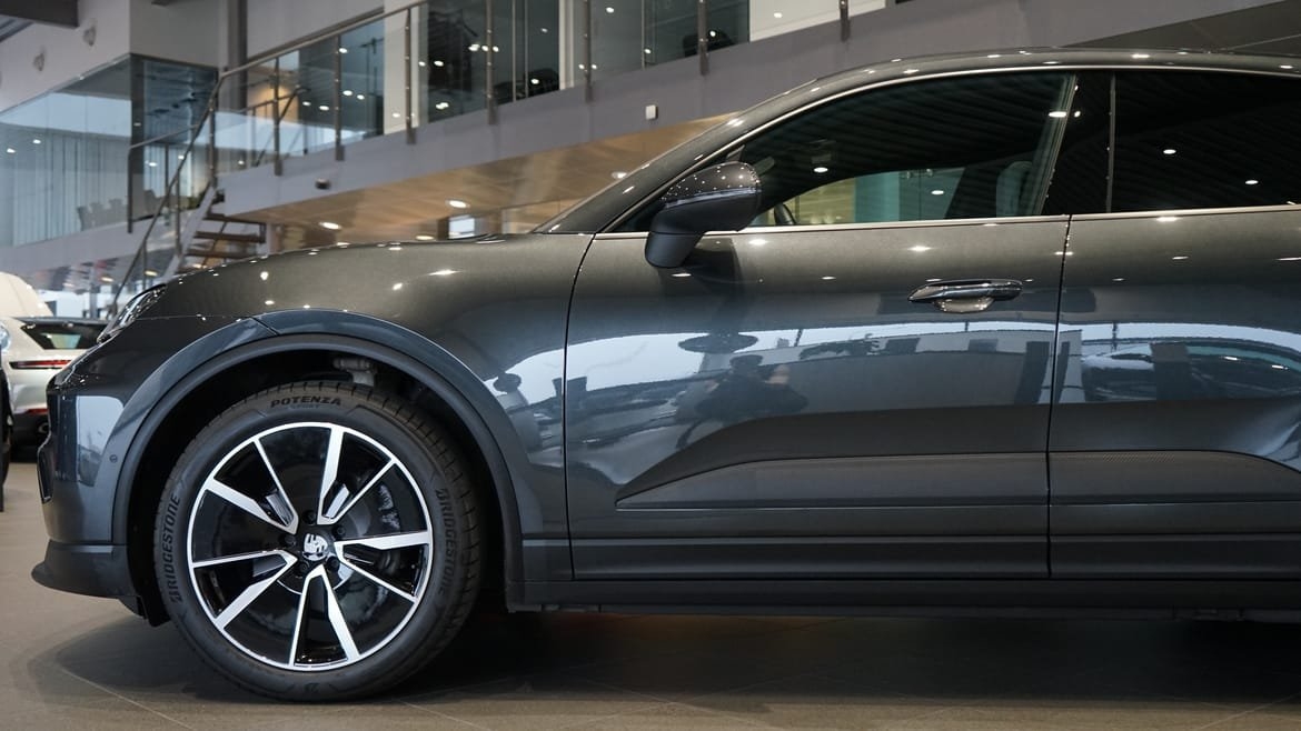 Porsche Macan Electric 2025, photo 4/8