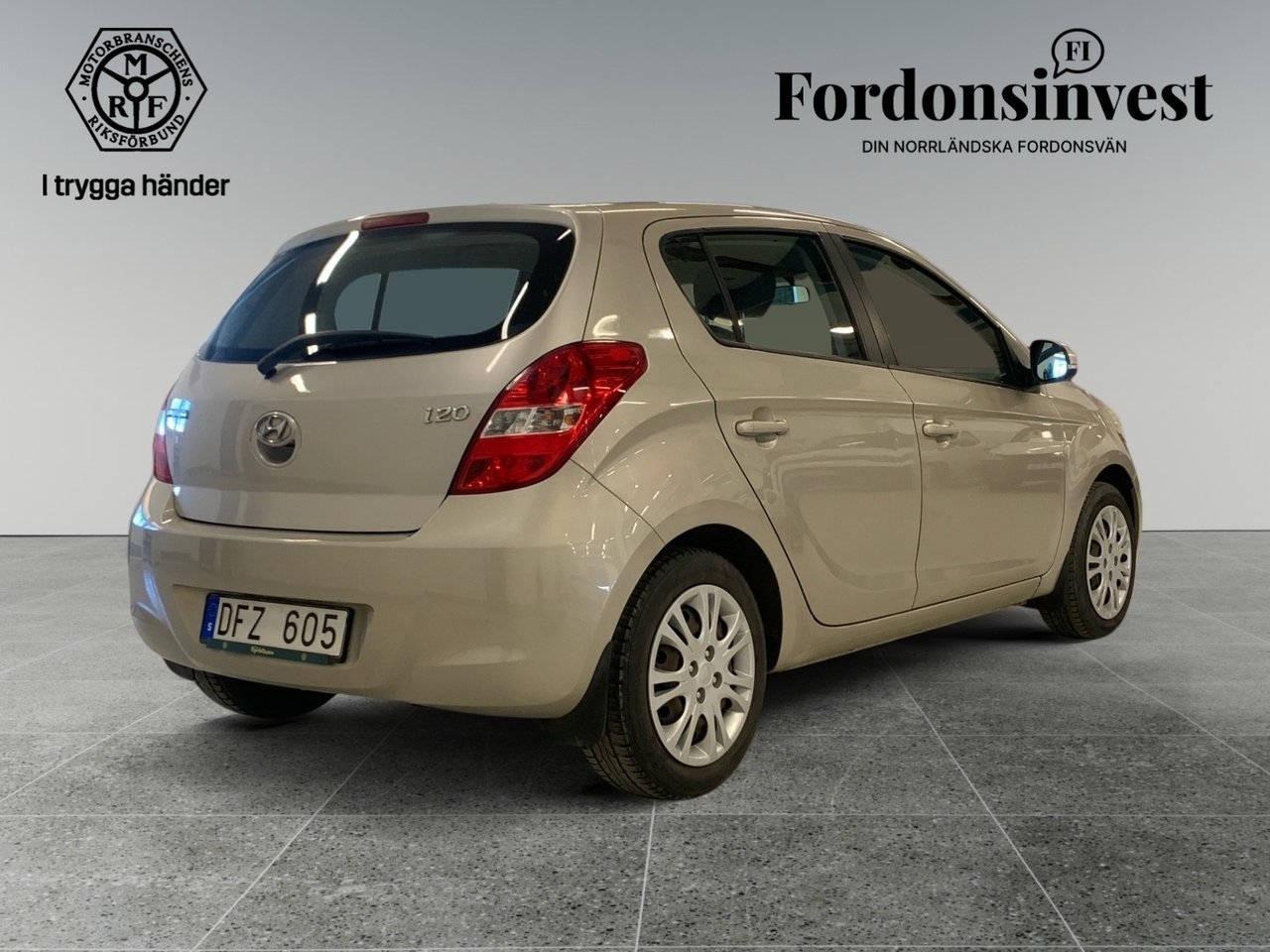 Hyundai i20 2011, photo 7/18