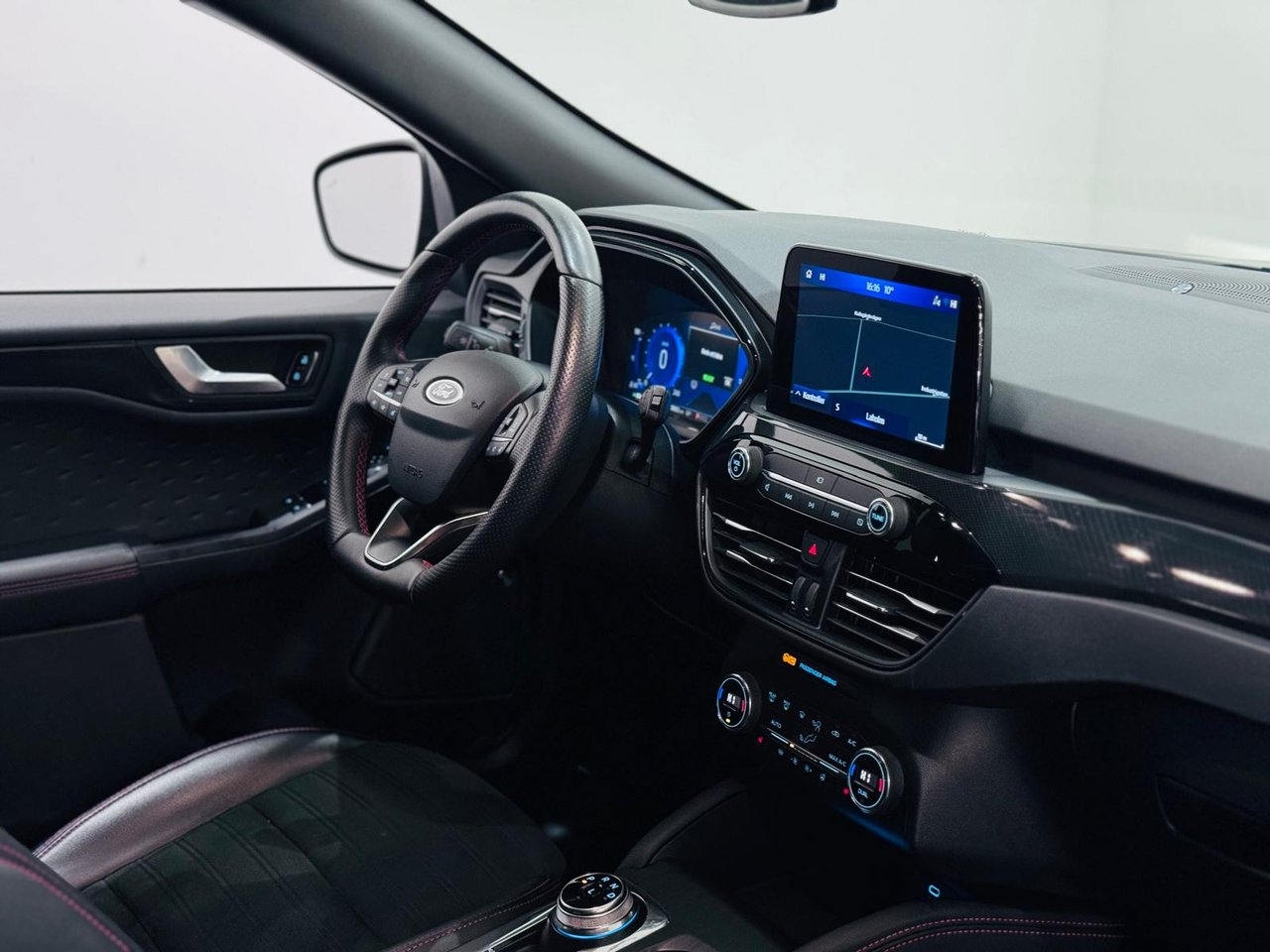 Ford Kuga 2021, photo 3/22