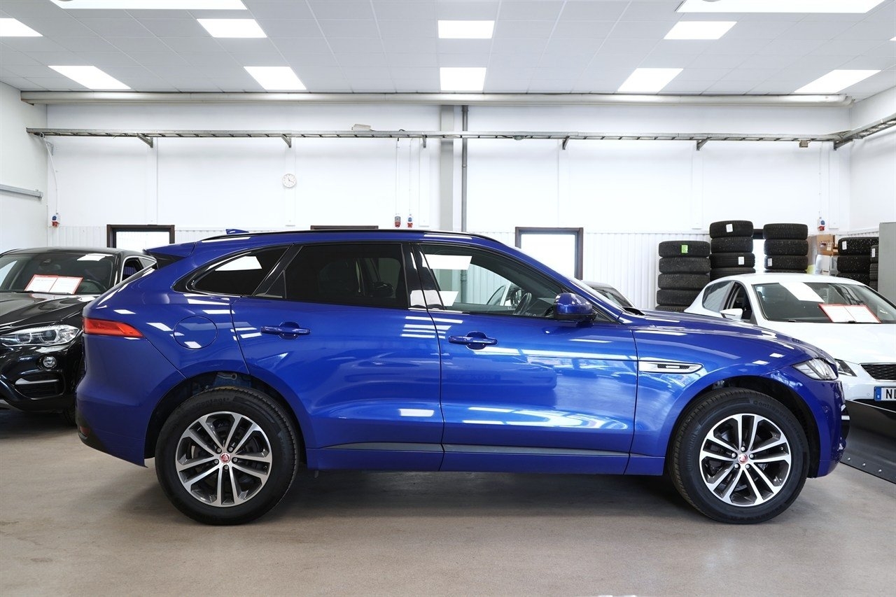 Jaguar F-Pace D180 AWD R-SPORT 2018, bild 6/10