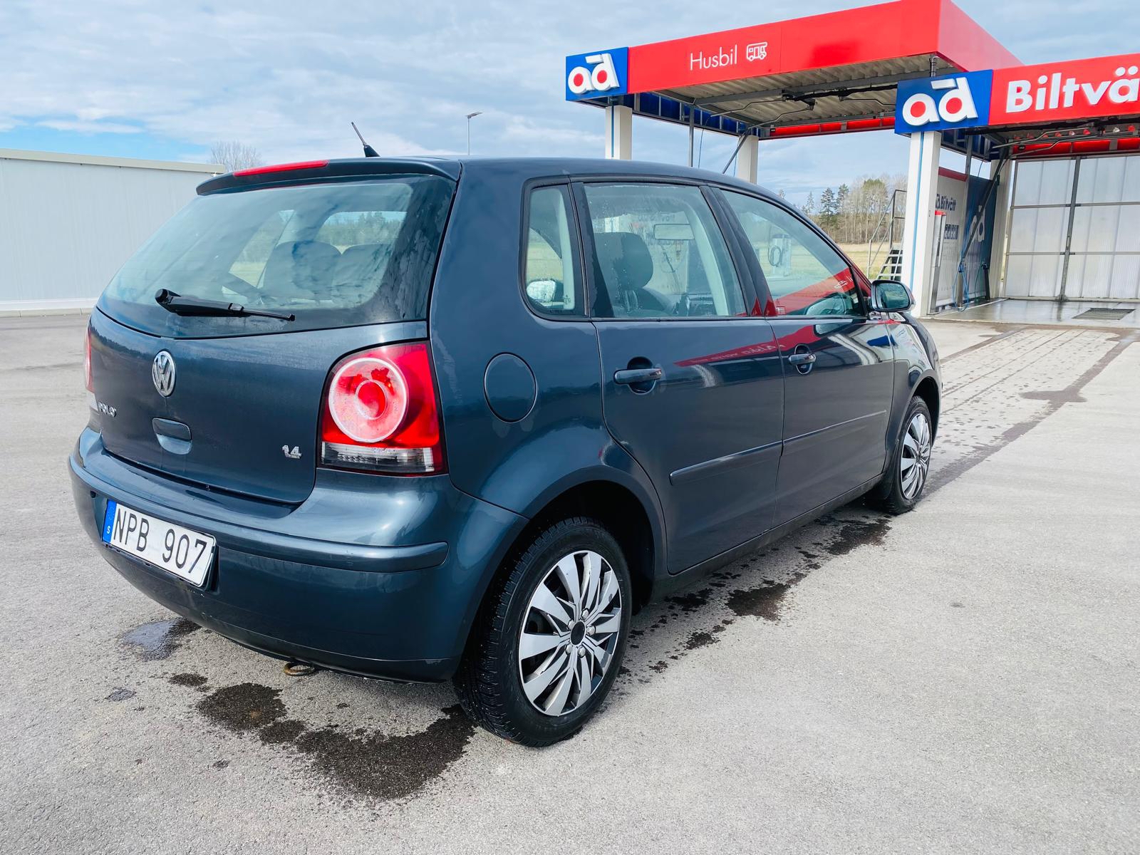 Volkswagen Polo 5-dörrar 1.4 Manuell 2008, bild 4/8