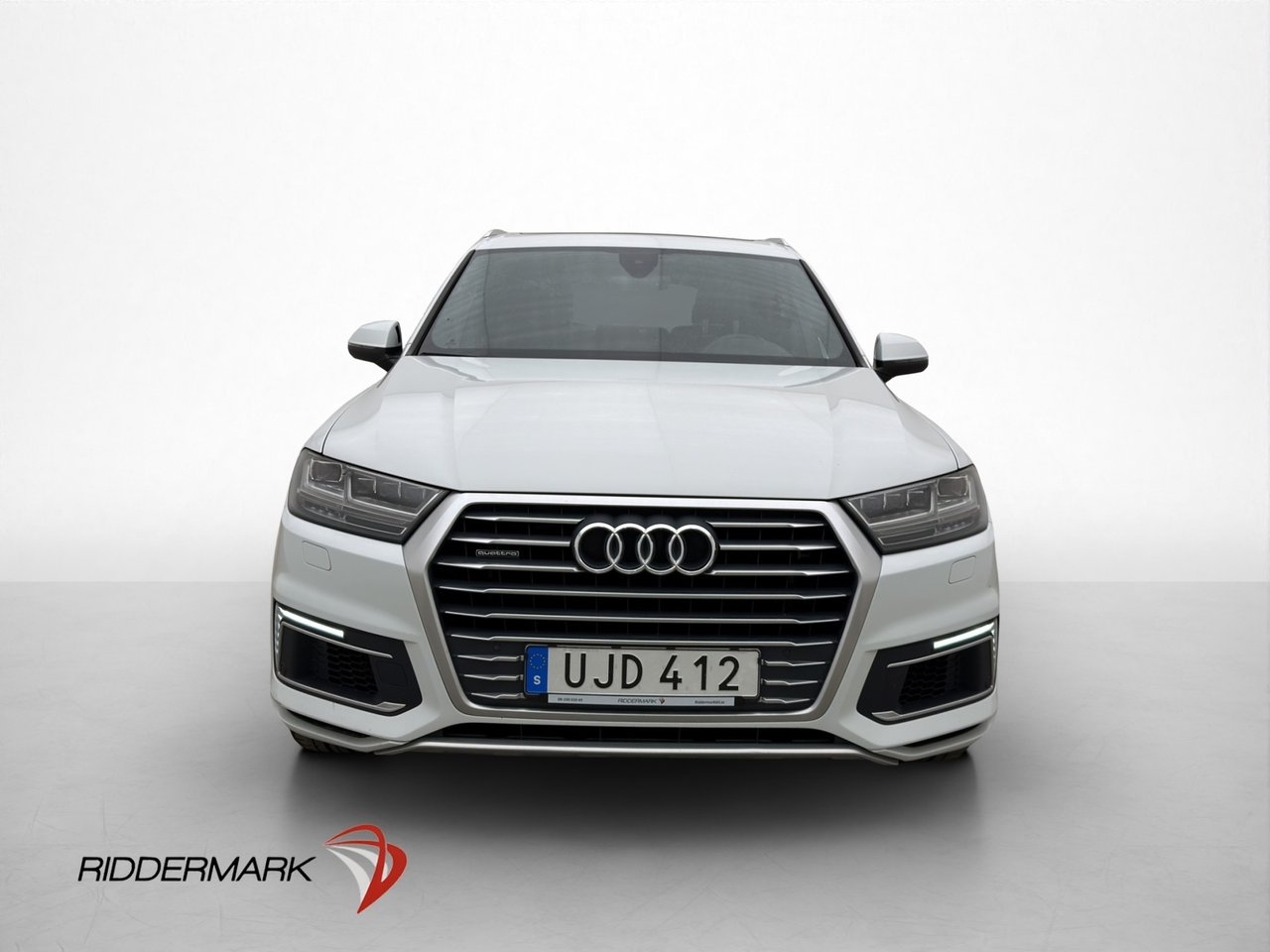 Audi Q7 e-Tron TDI Q 373hk Pano 2017, bild 2/37