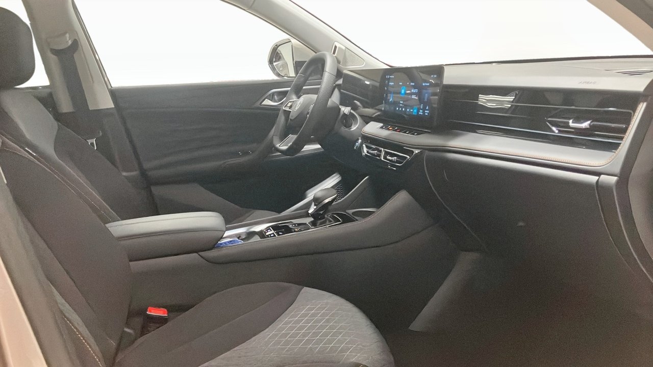 MG HS COMFORT PLUG-IN HYBRID 2025, bild 3/12