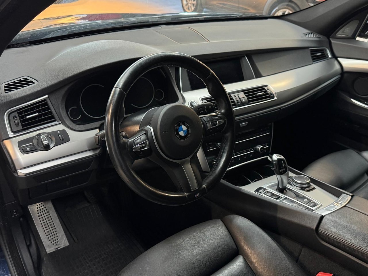 BMW 530 2016, bild 7/10