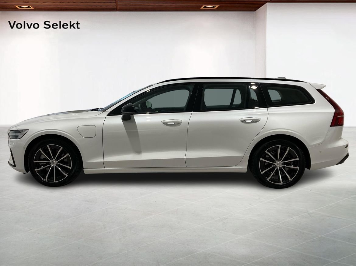 Volvo V60 T6 Plus Dark Nordic Edition 2026, photo 3/10