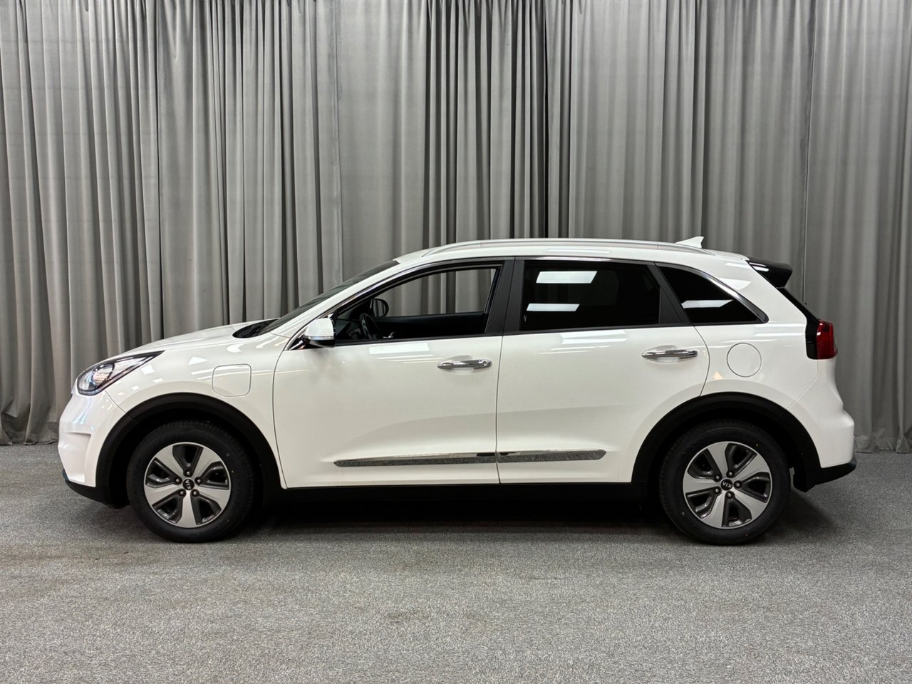 Kia Niro 2019, bild 2/10