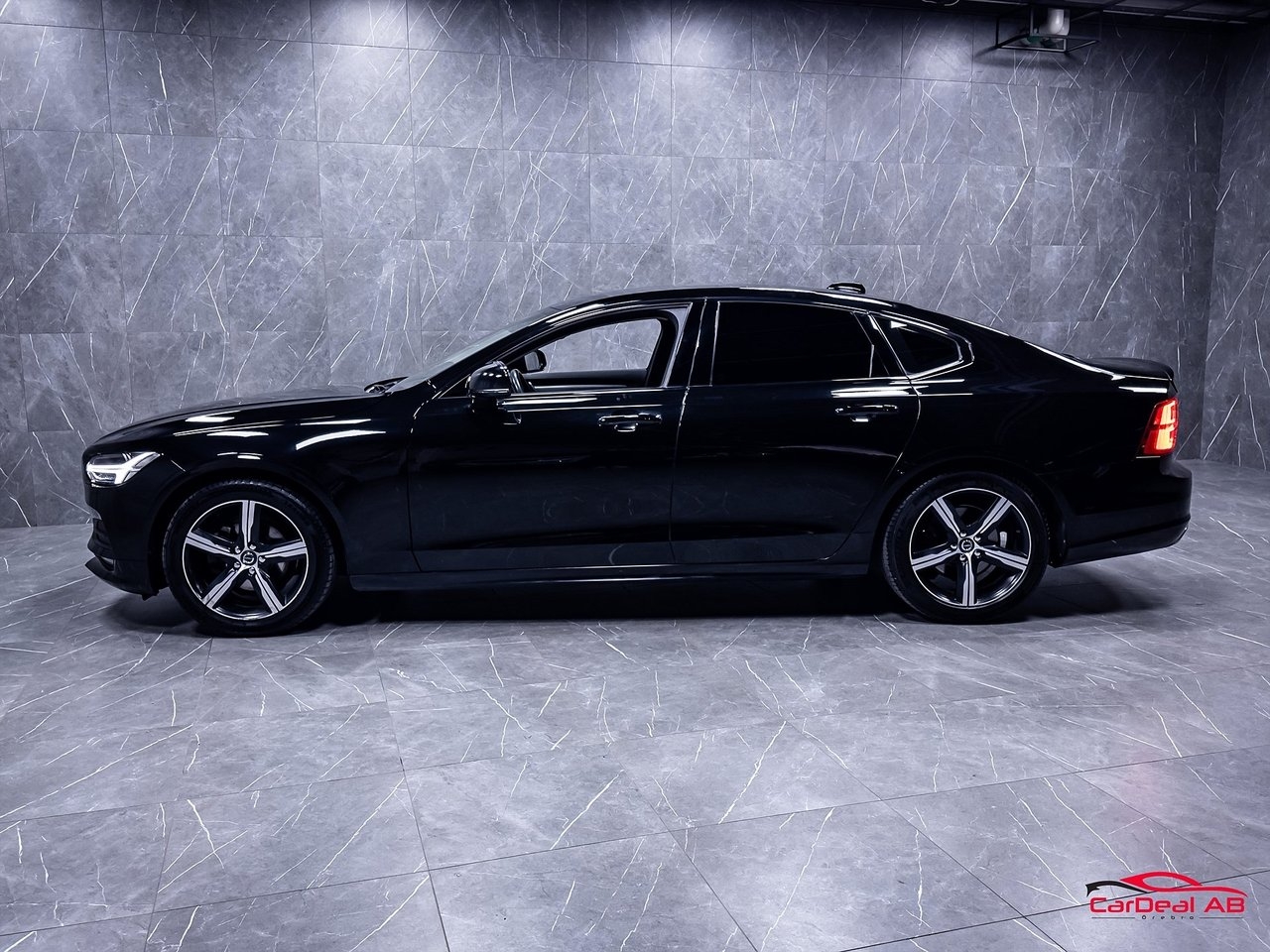 Volvo S90 D4 Momentum Värmare 2020, bild 4/30