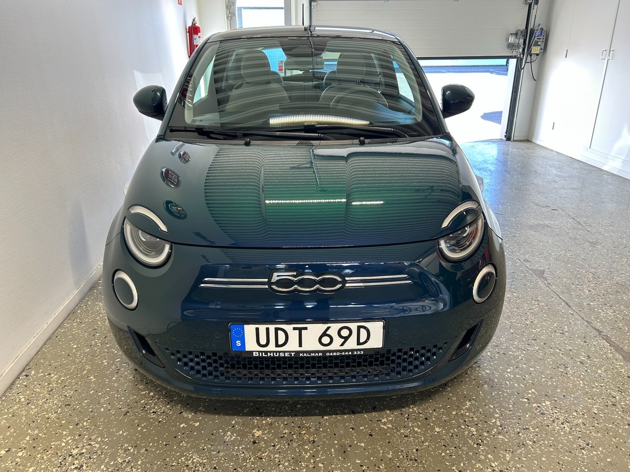 Fiat 500e La Prima e 42 kWh 2021, bild 4/8