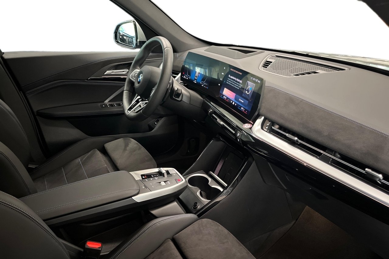 BMW X1 sDrive 18i M-Sport PRO 2026, bild 6/18
