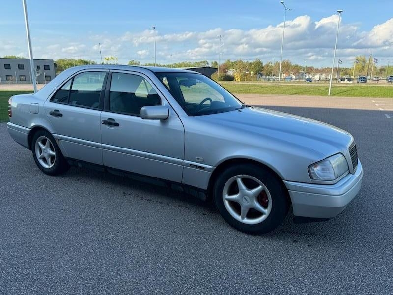 Mercedes-Benz C