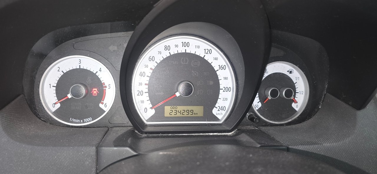 Kia Ceed cee'd 1.6 CRDi Manuell Euro 4 2007, photo 4/7