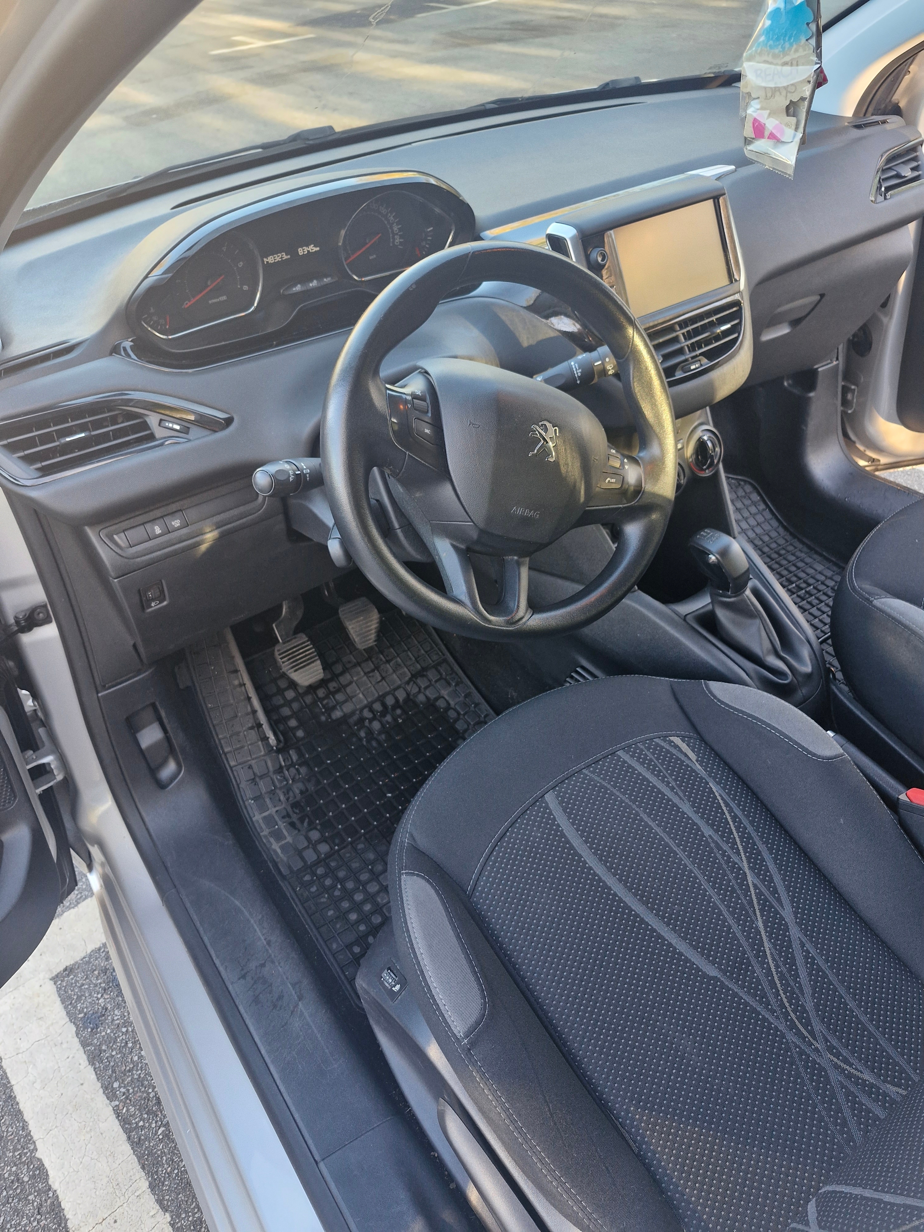 Peugeot 208 2014, bild 4/7