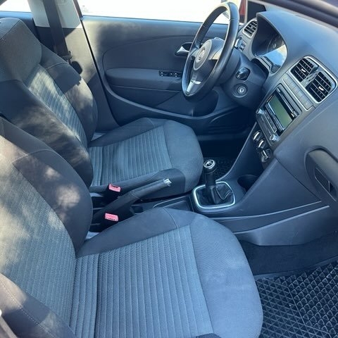 Volkswagen Polo 2011, bild 7/14