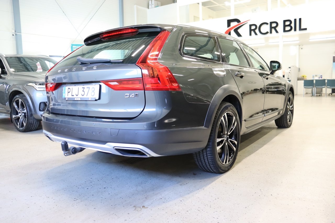 Volvo V90 Cross Country 2018, bild 4/10