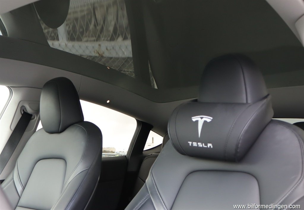 Tesla Model Y AWD Performance 1 ägare 2022, bild 6/10