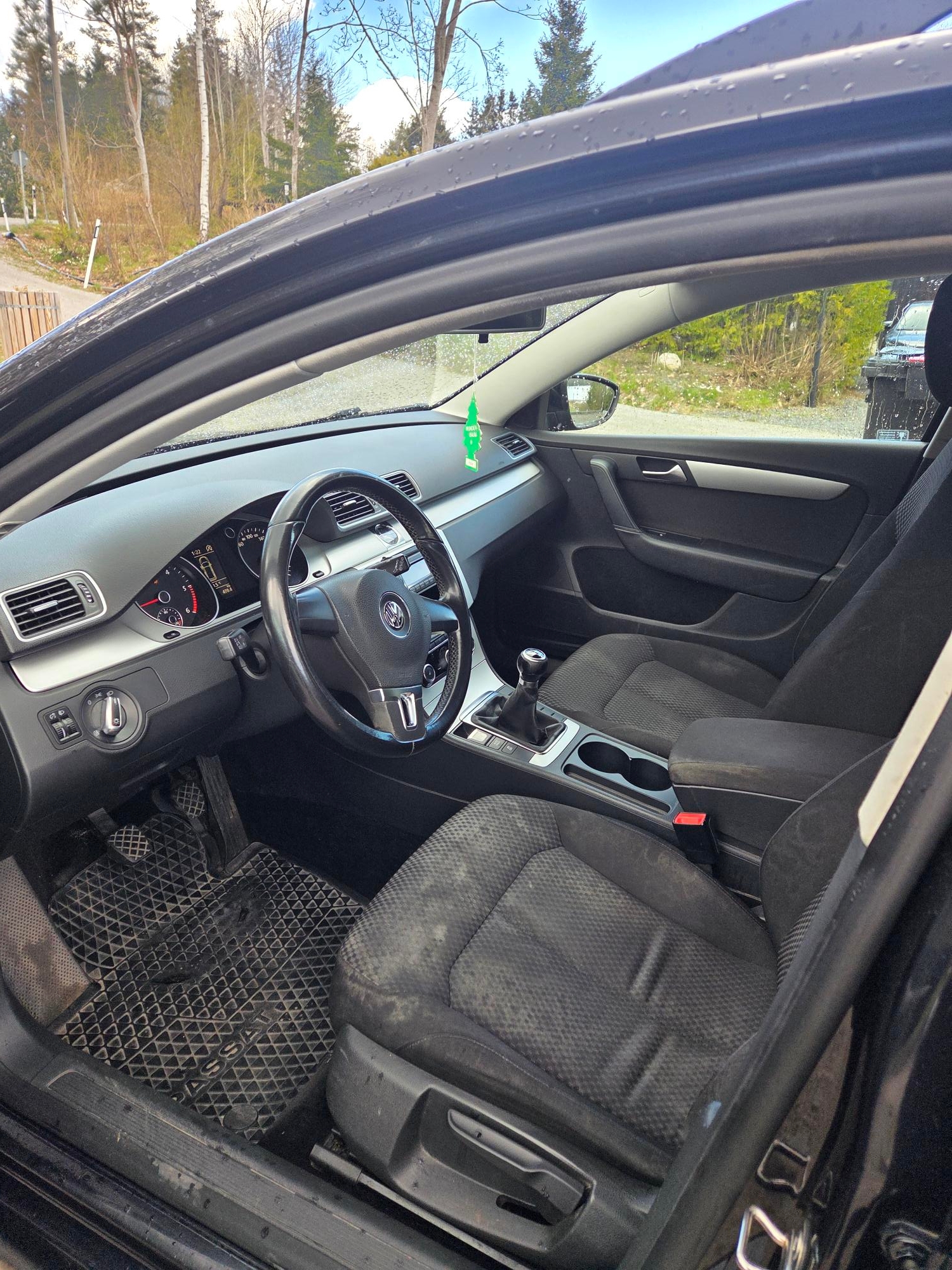 Volkswagen Passat 2011, bild 4/6